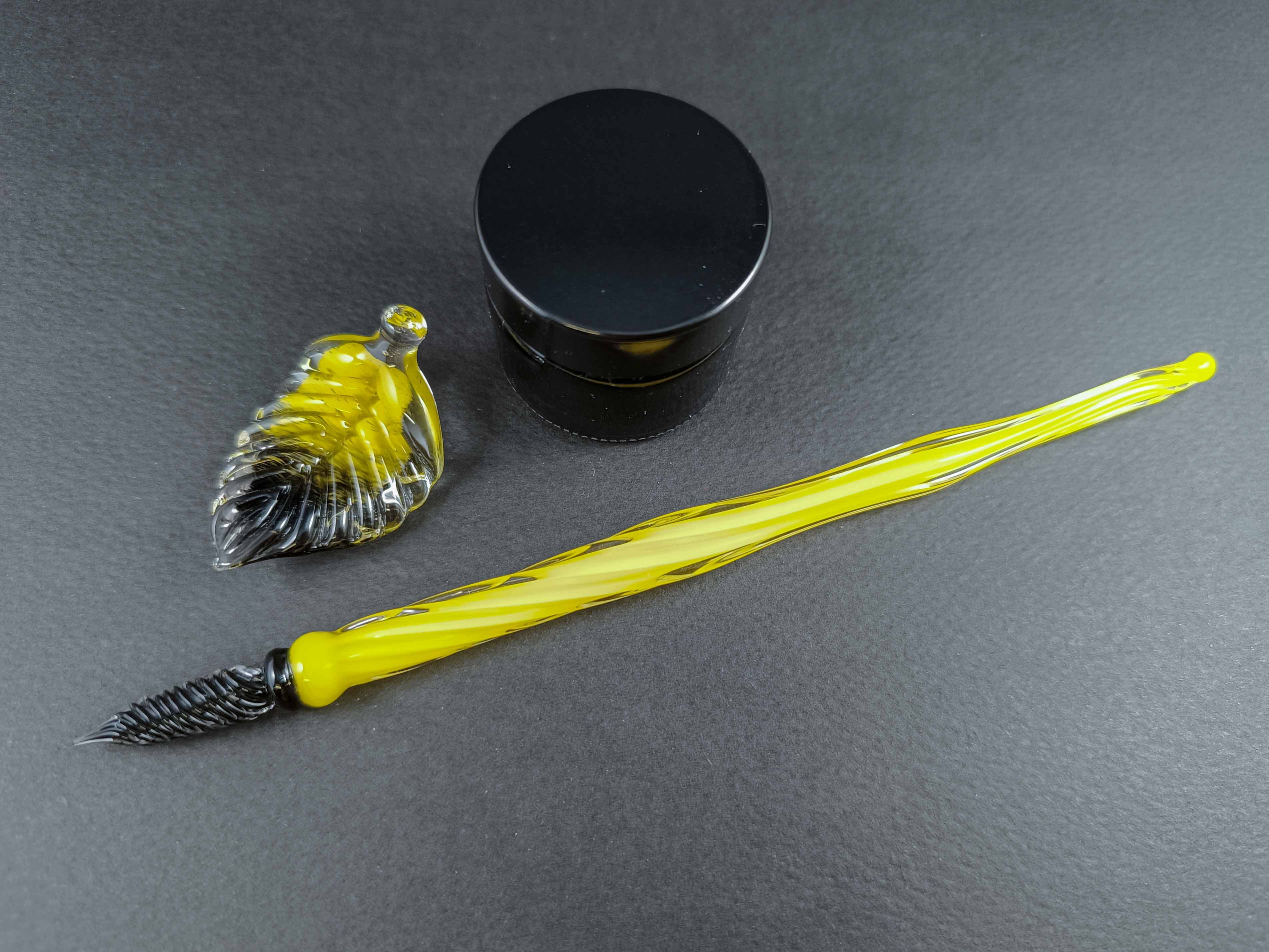 Glass Dip Pen, v058 — handmade borosilicate glass by NoccoNocco, detail view 2 of 4, made in Greece