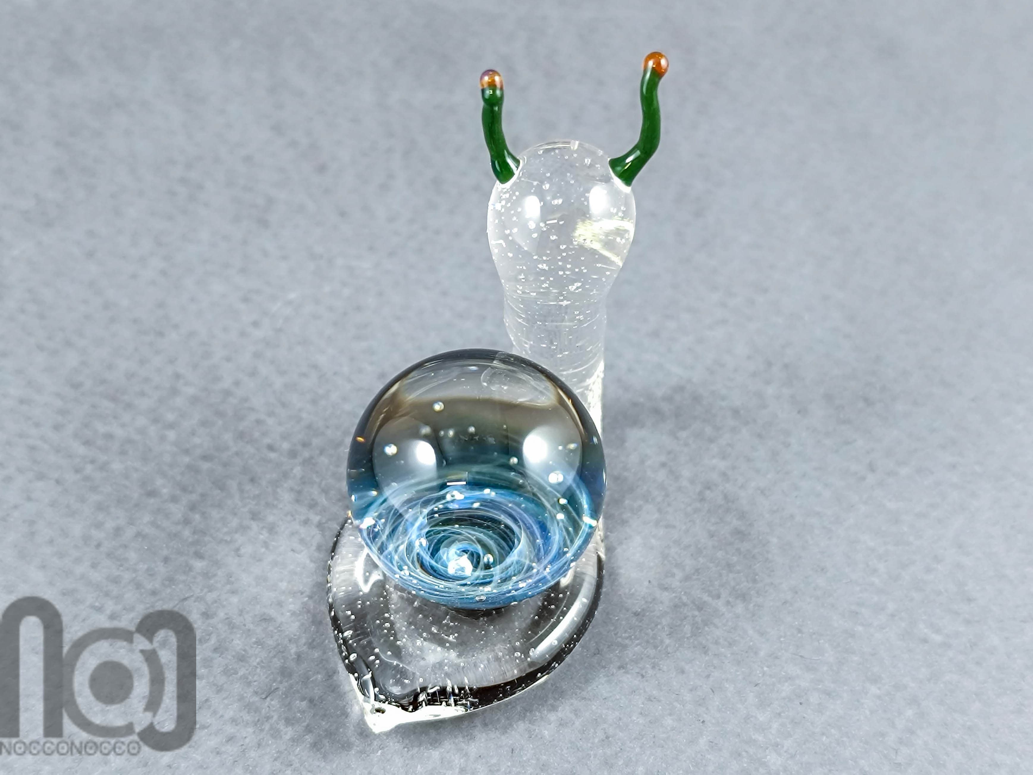 UV Reactive Galaxy Snail, v476 — handmade borosilicate glass by NoccoNocco, detail view 2 of 3, made in Greece