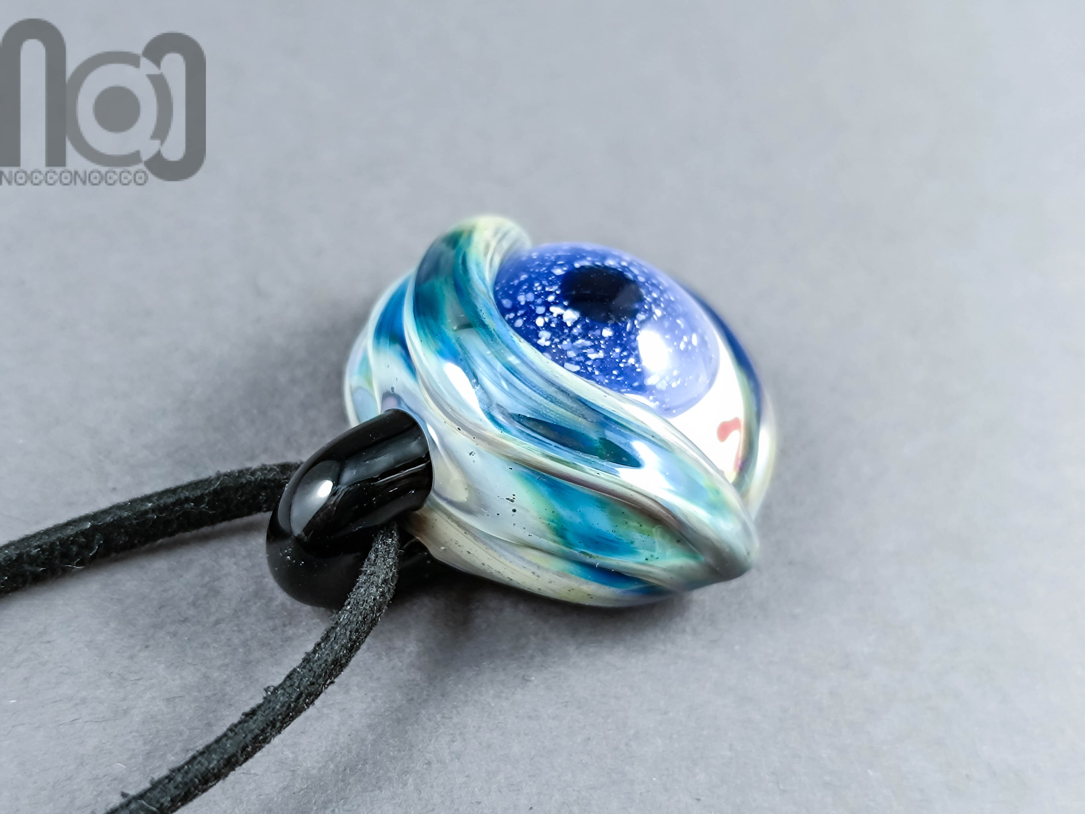 Eyeball Pendant, v321 — handmade borosilicate glass by NoccoNocco, detail view 3 of 4, made in Greece