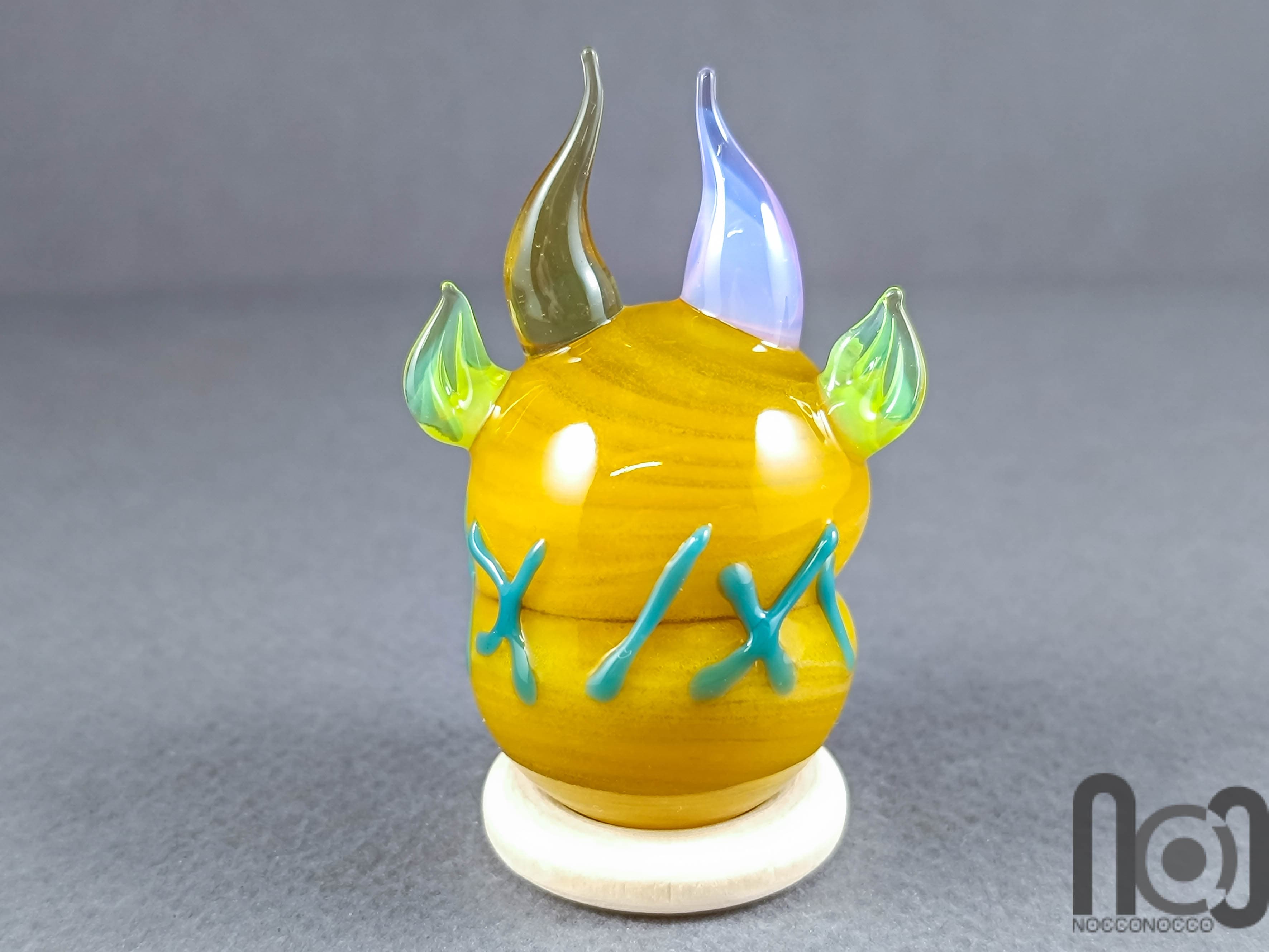 Handmade Glass Monster Marble – Yellow Edition, v599 — handmade borosilicate glass by NoccoNocco, detail view 3 of 5, made in Greece